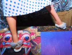 SINDY WHITE FLUFFY SLIPPERS A